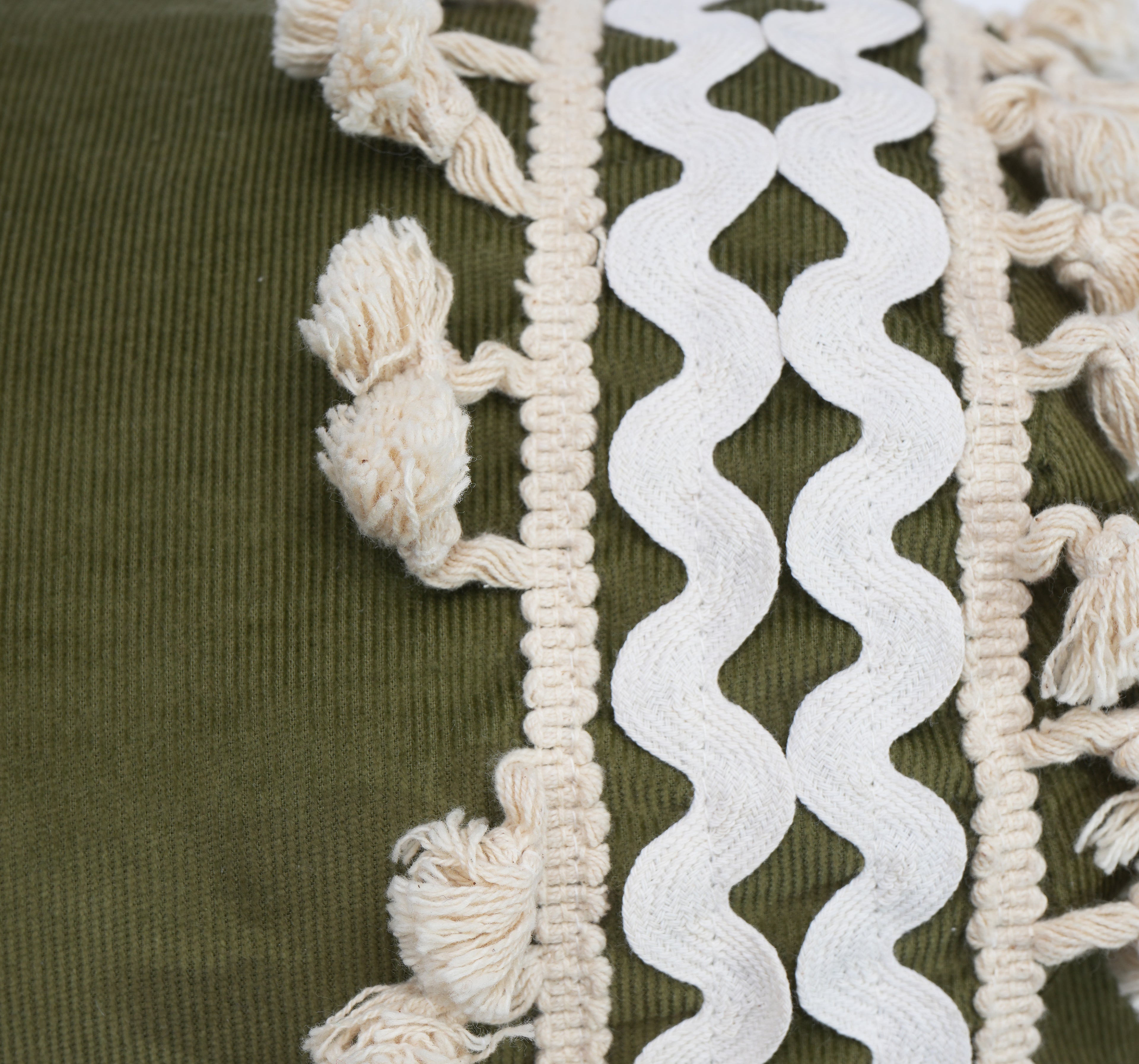 Zig-Zag Dori cushion